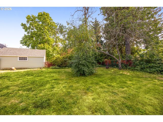 3011 Se 75TH Ave, Portland, OR 97206