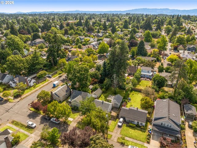 3011 Se 75TH Ave, Portland, OR 97206