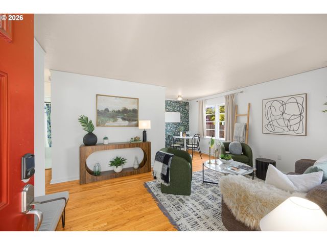 3011 Se 75TH Ave, Portland, OR 97206