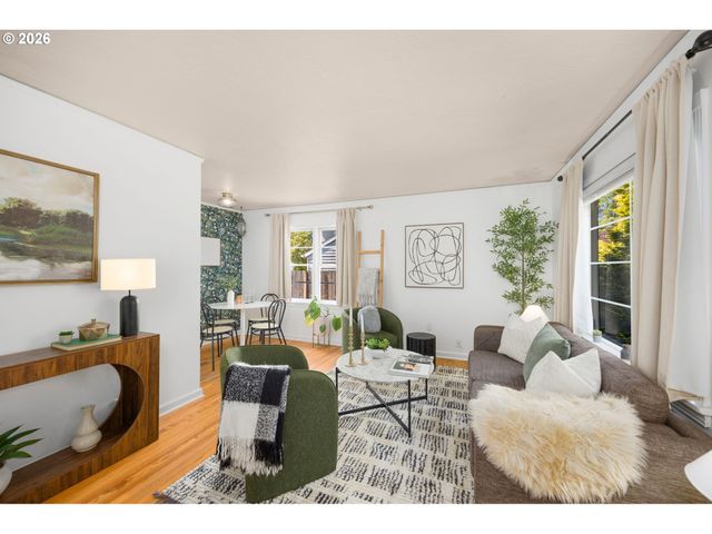 3011 Se 75TH Ave, Portland, OR 97206