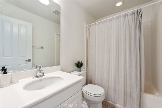 94 Chantilly, Irvine, CA 92620