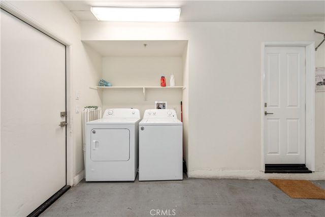 94 Chantilly, Irvine, CA 92620