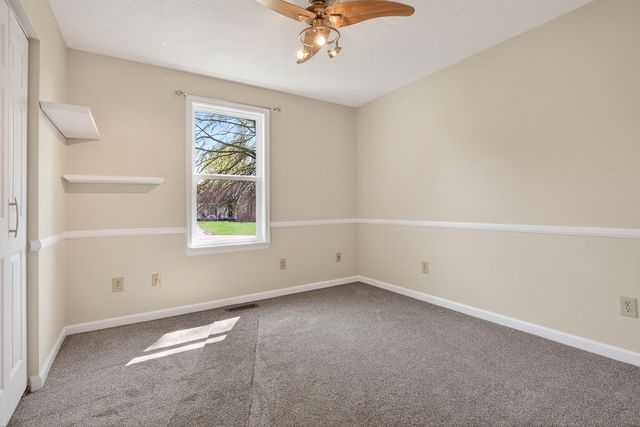 3531 Riveroaks Dr, Cookeville, TN 38506