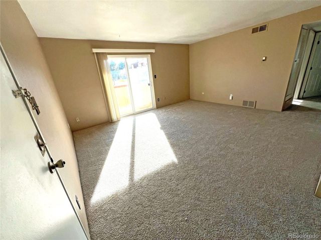 10211 Ura Lane 2-208, Thornton, CO 80260