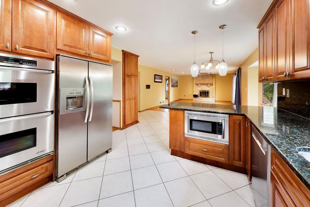 443 N Tara Lane, Addison, IL 60101