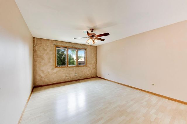 443 N Tara Lane, Addison, IL 60101