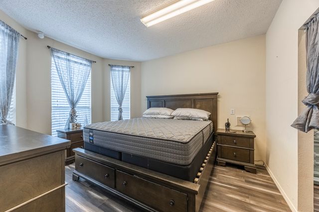 8701 Creekside Drive, Rowlett, TX 75089