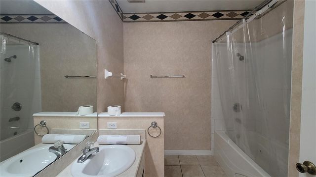 4926 NW 78TH ROAD, Gainesville, FL 32653