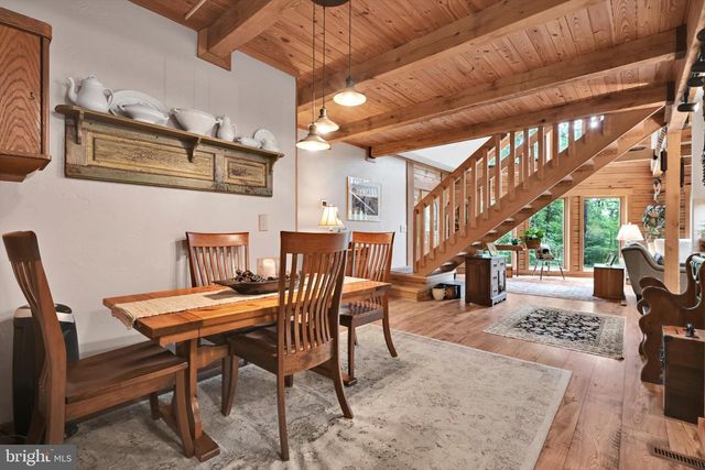 15 ED AVE, Aspers, PA 17304