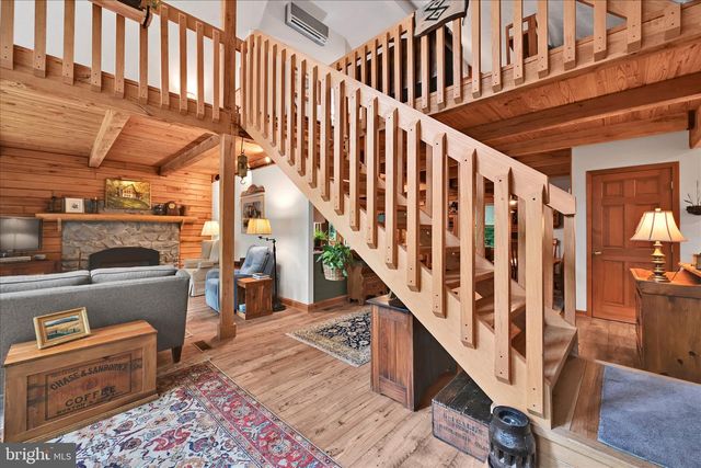 15 ED AVE, Aspers, PA 17304