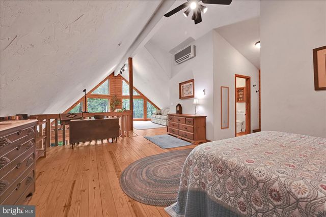 15 ED AVE, Aspers, PA 17304