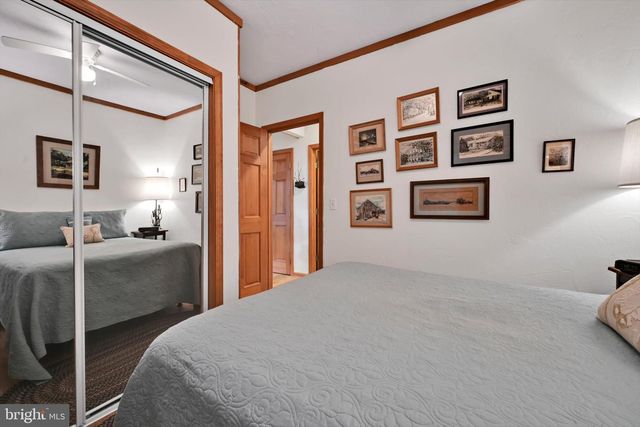 15 ED AVE, Aspers, PA 17304