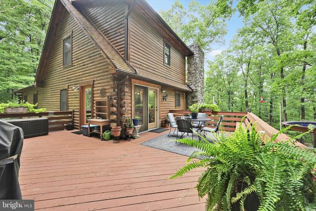 15 ED AVE, Aspers, PA 17304