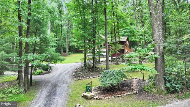 15 ED AVE, Aspers, PA 17304