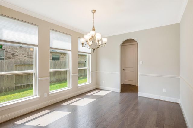 16619 Wolf Pass Drive, Cypress, TX 77433