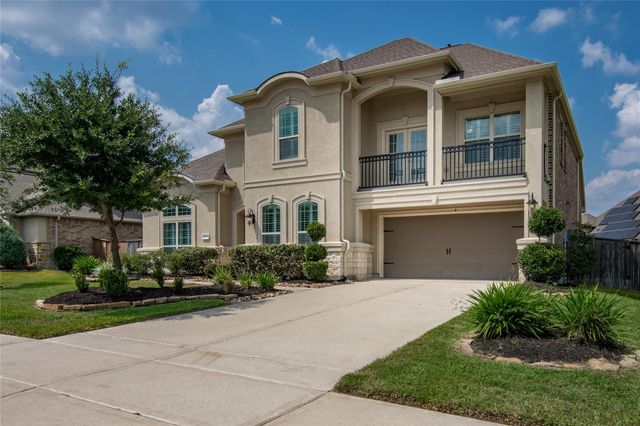 16619 Wolf Pass Drive, Cypress, TX 77433