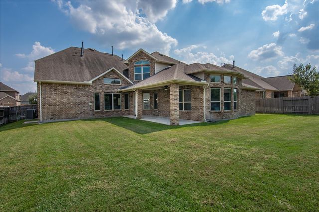 16619 Wolf Pass Drive, Cypress, TX 77433