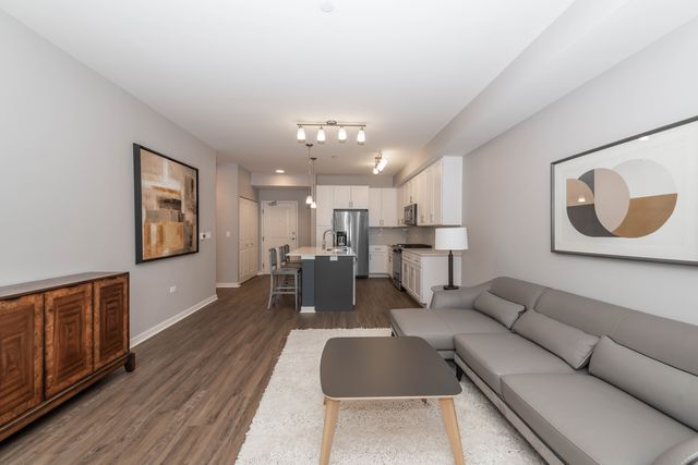 21599 W Field Court 5-203, Deer Park, IL 60010