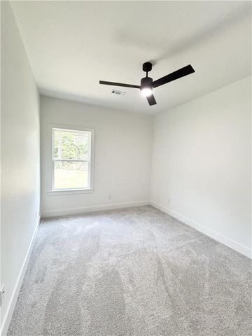 1 Consett Lane, Bella Vista, AR 72714