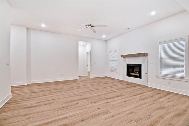 1 Consett Lane, Bella Vista, AR 72714