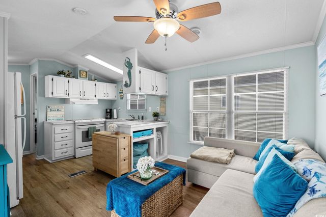 6001-N76 S Kings Hwy., Myrtle Beach, SC 29575