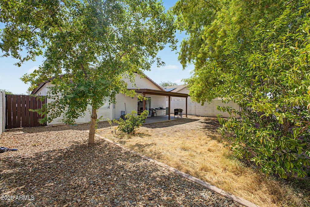 12606 W ASTER Drive, El Mirage, AZ 85335 — photo 4