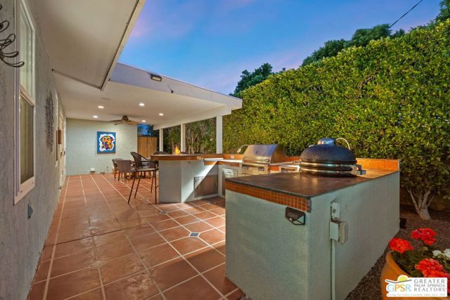 511 N Calle Rolph, Palm Springs, CA 92262