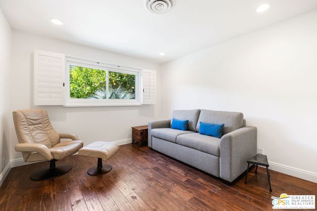 511 N Calle Rolph, Palm Springs, CA 92262