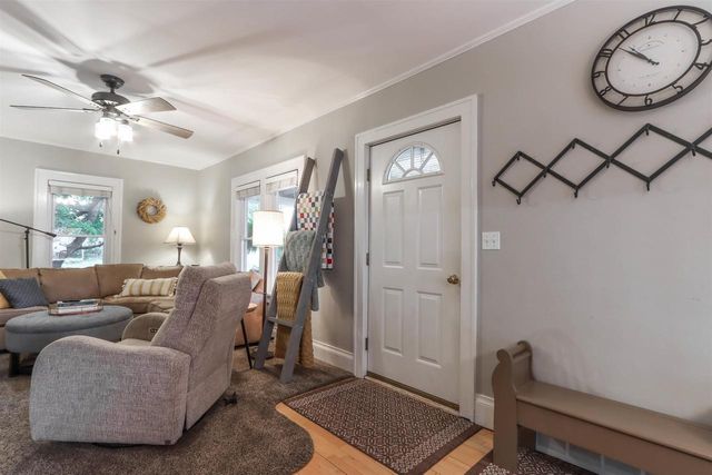 108 E LAKE STREET, Waupaca, WI 54981