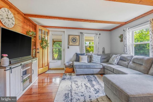 1207 CHARLESTOWN RD, Phoenixville, PA 19460