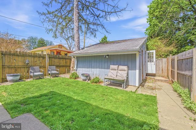 1207 CHARLESTOWN RD, Phoenixville, PA 19460
