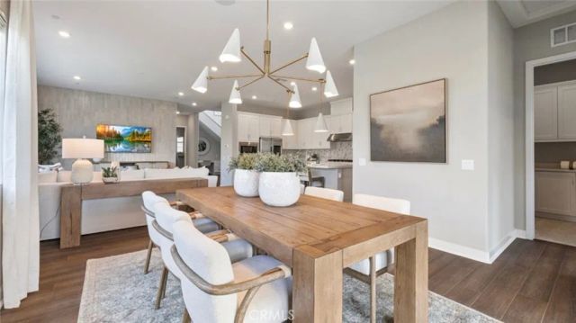 24532 Via La Sombrilla, Valencia, CA 91354