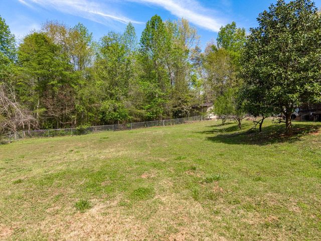 647 Tizian Lane, Inman, SC 29349