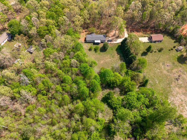 647 Tizian Lane, Inman, SC 29349