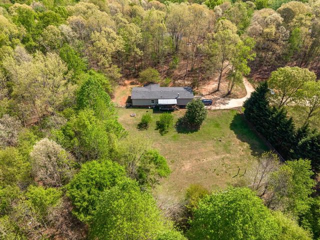 647 Tizian Lane, Inman, SC 29349