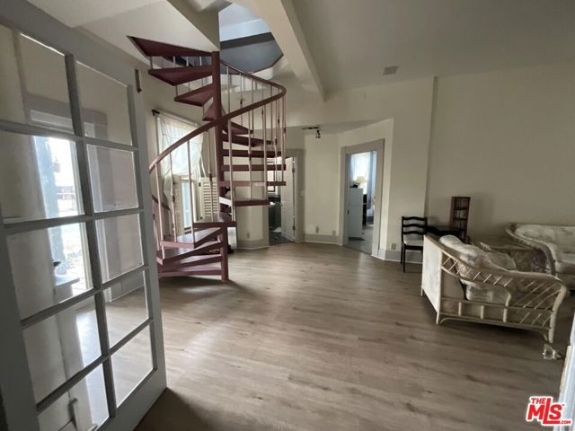 822 Silverwood Avenue, Upland, CA 91786