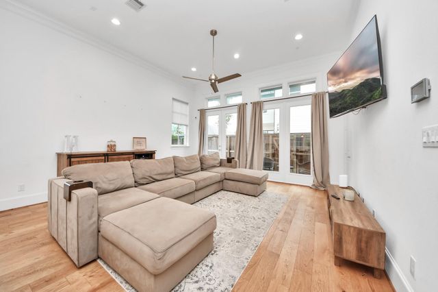 624 Delmar Street, Houston, TX 77023