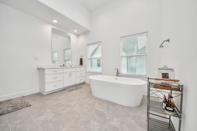 624 Delmar Street, Houston, TX 77023