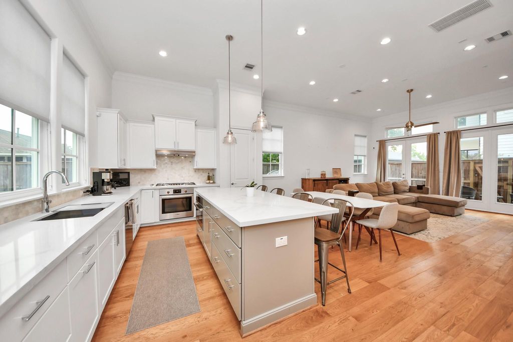 624 Delmar Street, Houston, TX 77023