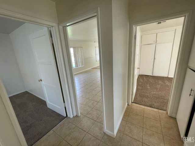 115 Cypress Street, Bakersfield, CA 93304