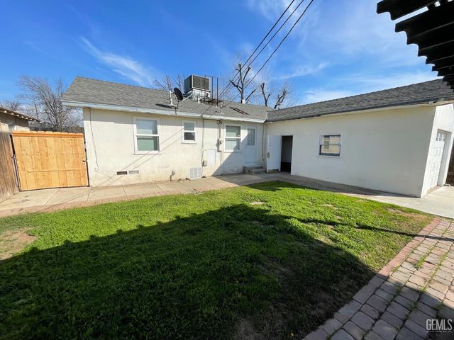 115 Cypress Street, Bakersfield, CA 93304