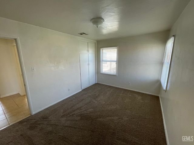 115 Cypress Street, Bakersfield, CA 93304