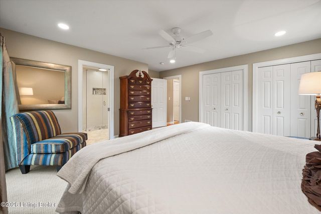 5407 Navajo Rd, Louisville, KY 40207