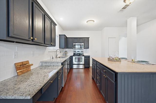 2816 Memorial Drive, Denton, TX 76210