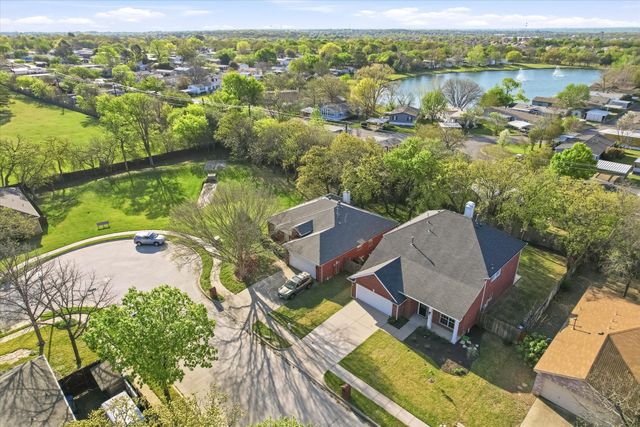 2816 Memorial Drive, Denton, TX 76210