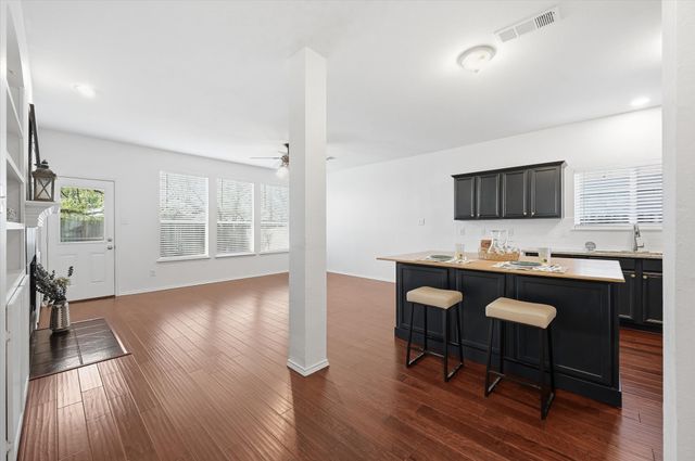 2816 Memorial Drive, Denton, TX 76210