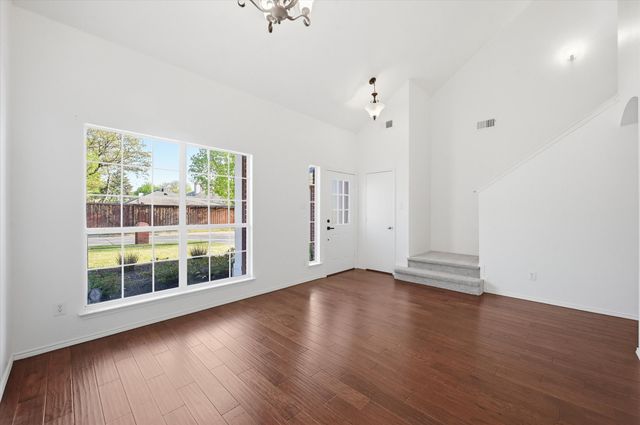 2816 Memorial Drive, Denton, TX 76210