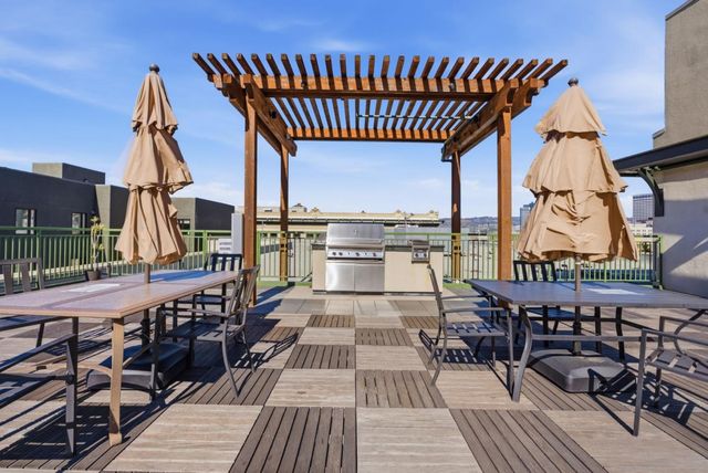 1511 Jefferson Street 109, Oakland, CA 94612