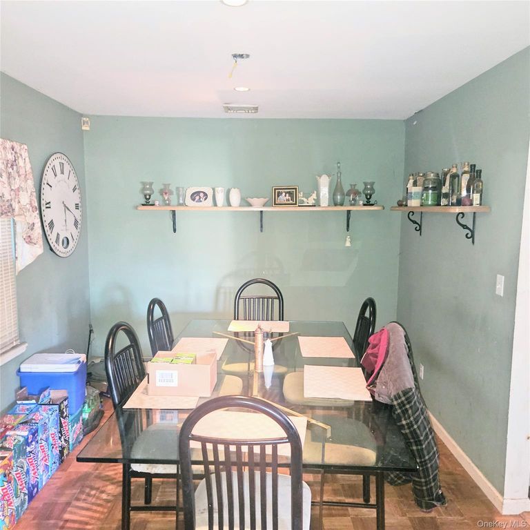 623 WILLOW Street, Mamaroneck, NY 10543 — photo 2