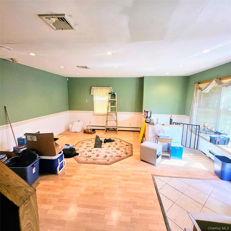 623 WILLOW Street, Mamaroneck, NY 10543 — photo 3